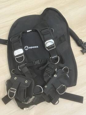 388032 Apeks Scuba Bcd Wing Harness System Buoyancy Compensator No Weights Black