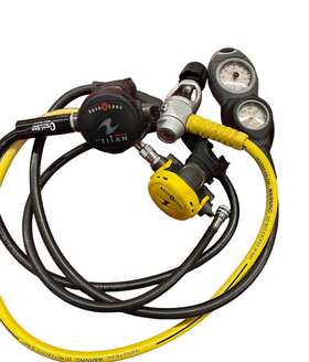 Css16540 Aqua Lung Titan Dive Scuba Diving Regulator Set Used