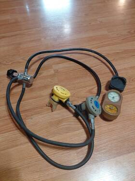870658 Beuchat Scuba Diving Octopus Regulator D Discover 5000 Psi