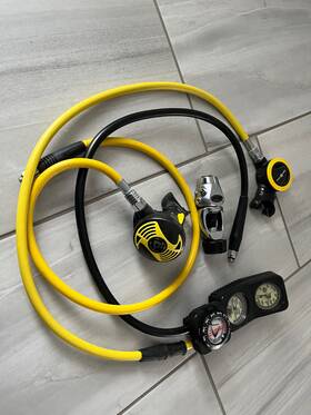 Ce0474 Cressi First Stage / Us Diver Regulator Set With Console