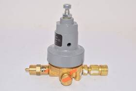 R83-200r Dixon 1/4 Series-1 Cylinder Gas Regulator Without Gauge Metal/plastic