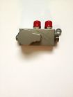 Gsb-r Omniswivel International Gas Block Right Hand