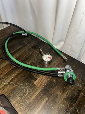 240.3566 Hollis Prism 2 Eccr 1st Stage Oxygen 3 Port With Hoses Ans Gauge Msrp 465.95