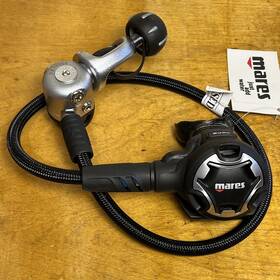 416258-intbk Mares Dual 15x Yoke - Scuba Diving Regulator