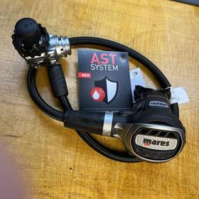 416272-din Mares Ultra 62x Din - Lightweight Scuba Diving Regulator