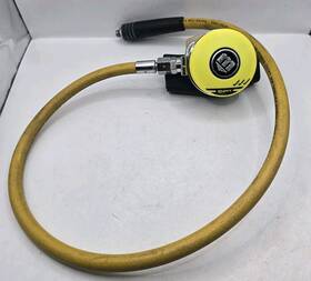 A20293 Mares Second 2nd Stage Scuba Dive Regulator Yellow Used