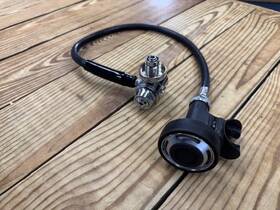 0120-005 Poseidon Cyklon Mk1 Regulator 1st And 2nd Stage Pre-owned