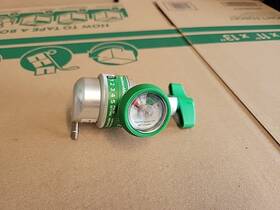 12082190 Precision Medical 643131378732 Easypulse 5 6 Oxygen Conserving Regulator