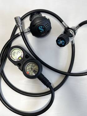 009895 Scubapro Mk2 R190 Scuba Regulator Us Divers Pivot Console With Matrix Computer Euc