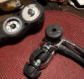 B58-0624 Tusa Scuba Regulator With Pressure And Compass Gauges Console B58 0624
