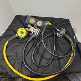 223370 Us Divers Aqua Lung Regulator With 2 Micra Octo 2nd Stage Sherwood Gauge