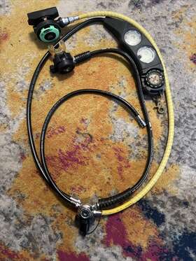 260962 Us Divers/aqualung/mares Regulator Set With Second Stage Dacor
