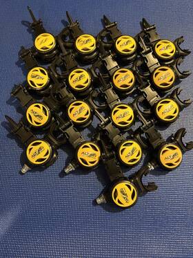 Rg300 Xs Scuba A Lot Sale 17 Units Alt Air Octopus With X-lock Clips