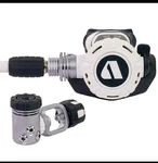 Apeks XL4+ Regulator - Yoke New Open Box Display Model. See Photos.. Fixed Price $615.00.
