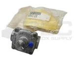 New Maxitrol Gas Regulator Valve 3/8" 003248 MLRV47L-3/8. Fixed Price $41.10.
