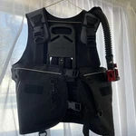 Tabata Tusa Diving Vest With Scubapro AIR2 Regulator Size M. Fixed Price $350.00.