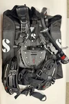 Scubapro Hydros Bcd W/ AIR2 Integrated Inflator Hose, Size M. Fixed Price $540.00.