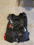 Scubapro Knighthawk Bcd With Air 2. Fixed Price $285.00.