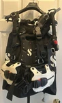 Women's Scubapro Hydros Bcd. Fixed Price $700.00.