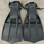 Aqua Lung U.s. Divers Rocket 18 Black Rubber Swim Fins Pair All Sizes. Fixed Price $24.99.