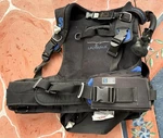 Scubapro Ladyhawk Size Diving Bcd Buoyancy Compensator Blue/black. Fixed Price $159.95.