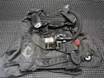 Zeagle Concept Xs Diving Buoyancy Vest Scubapro AIR2 Regulator Not Tested. Fixed Price $149.99.